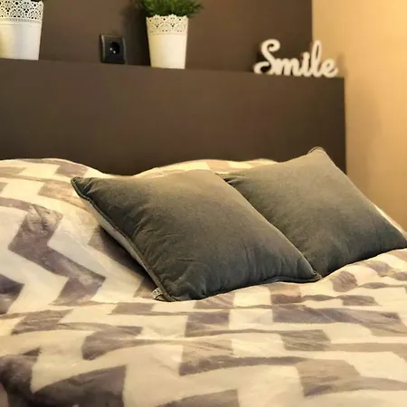 Sleepwithus Wilcza 54
